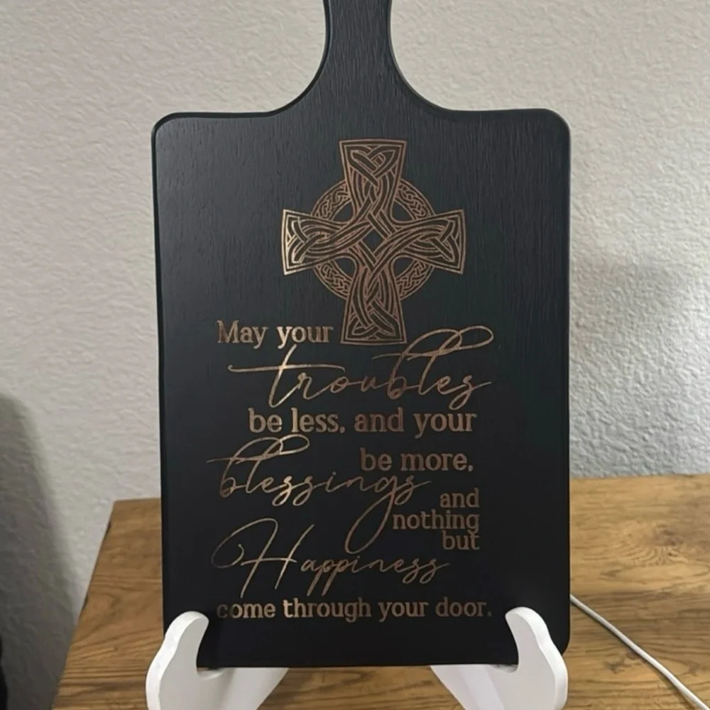 CUSTOM ENGRAVED ACADIA CUTTING BOARD